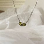 color: white gold