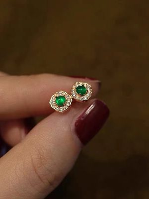 S925 Sterling Silver Plated 14K Gold Emerald Chalcedony Earrings Women's All-match Light Luxury Small and Exquisite Square Diamond Earrings Ouni Na