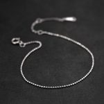 color: Extremely fine round bead bracelet-white gold