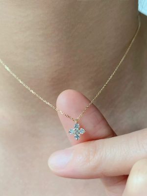 Direct supply S925 sterling silver gold-plated four-leaf clover flower necklace with five diamonds clavicle chain female Ouni Na