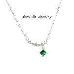 color: white gold