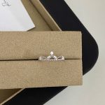 color: white gold / size: US Code 5