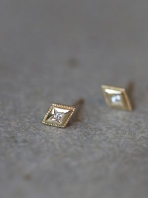 Star Mans ~ S925 Sterling Silver Plated 18K Gold Diamond Inlaid Zircon Earrings Simple Light Luxury Commuter Earrings HME