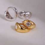 color: 18K Gold Pair