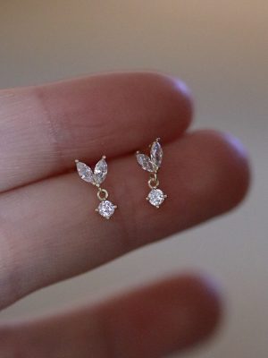 S925 Sterling Silver Plated 14k Gold Leaf Earrings Exquisite and Small Mini Women's Leaf Bud Earrings Ins Style Minimalist Personality