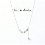 color: white gold