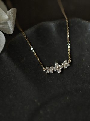 S925 Silver Plated 14K Gold Necklace Three Small Diamond Elegant Mini Flower Fashion All-match Pendant Clavicle Chain