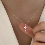 color: 18K Gold