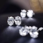 color: White gold pair (including earplugs)