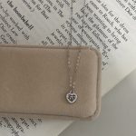 color: white gold