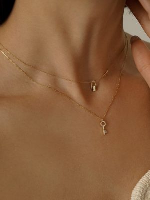 Mini Lucky Key 925 Sterling Silver Plated 18K Gold Inlaid Zircon Pendant Necklace Shining Light Luxury Design Clavicle Chain