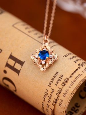 S925 Sterling Silver Vintage Court Style Hollow Sapphire Pendant Necklace Women's Light Luxury All-match Clavicle Chain