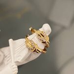 color: 18K Gold