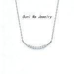 color: white gold