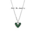 color: white gold