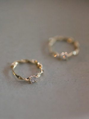 S925 Sterling Silver Plated 14K Gold Mobius Ring Single Diamond Simple Earrings Minimalist Cool Earrings All-match Commuter HME