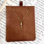 color: 18K Gold