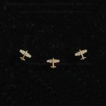 color: Gold Pair (with Silver Ear Plug)
