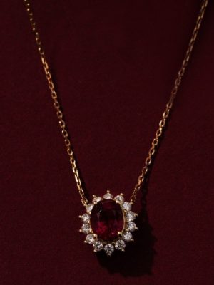 925 Sterling Silver Plated 18K Gold Ruby Necklace Exquisite Retro Simple All-match Elegant High-grade Pomegranate Zircon Pendant