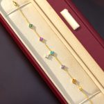 color: Four-leaf clover diamond bracelet [gold color]]