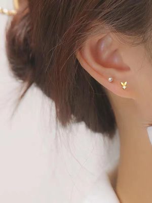Japanese S925 Sterling Silver Plated 14k Gold Diamond Ear Nail Women's Design Mini Cute Rabbit Ear Bone Nail Cute Ouni Na