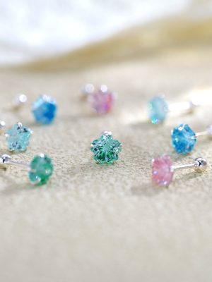 S925 Sterling Silver Small Cherry Blossom Ear Nail Women's Fashion Small Fresh Ear Bone Nail Design Elegant Ear Jewelry Wholesale