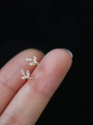 S925 Sterling Silver Plated 14K Gold Diamond-encrusted Small Leaf Earrings for Women Fresh Style Simple Mini Olive Branch All-match Earrings