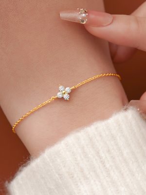 S925 Sterling Silver Mini Gold-plated Four-leaf Clover Bracelet Women's Simple Light Luxury All-match Fine Floral Stacked Wearing Bracelet