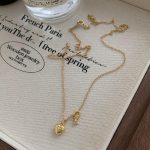 color: 18K Gold