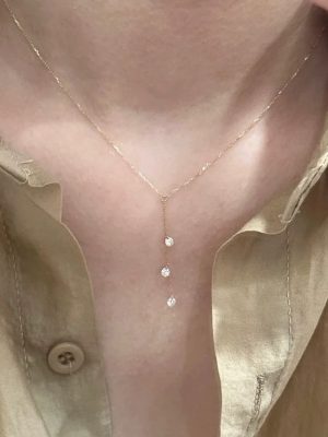 [Looking for Light] S925 Sterling Silver Star Tears Super Flash Three Diamond Tassel Necklace Delicate Joker Clavicle Chain Female