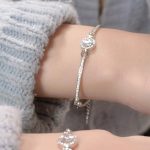 color: white gold