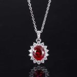 color: white gold