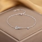 color: Rose Bracelet-White Gold