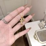 color: 18K Gold