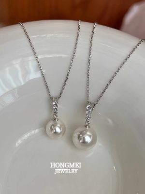 S925 Sterling Silver Plated 14K Gold Three Zircon Shijia Zhengyuan Strong Light Pearl Necklace Women's Light Luxury Elegant Clavicle Chain