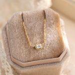 color: Moonstone Necklace