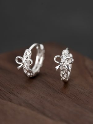 S925 Sterling Silver Sweet Fresh Hollow Bow Ear Buckle Women's Simple Advanced Gentle Elegant Earrings