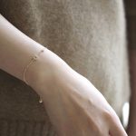 color: 18k gold