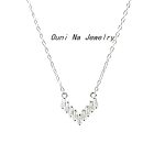 color: white gold