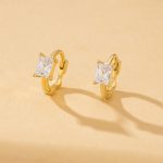color: Gold Earrings