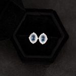 color: white gold