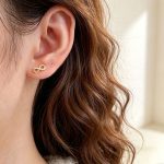 Korean version of infinite symbol ~ S925 sterling silver plated 18K gold 8 word diamond earrings ins wind small exquisite simple earrings