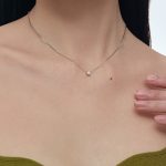 color: white gold