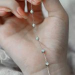 color: white gold