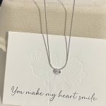 color: white gold