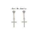 color: white gold