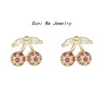 color: 14K Gold