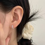 color: white gold