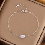 color: white gold