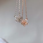 color: Rose Gold